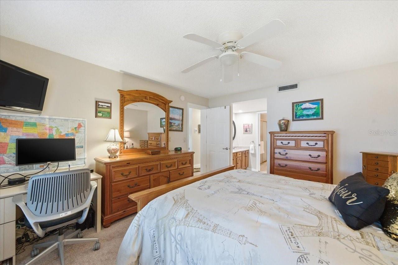 2824 COUNTRYSIDE BLVD #315, CLEARWATER, FL, 33761