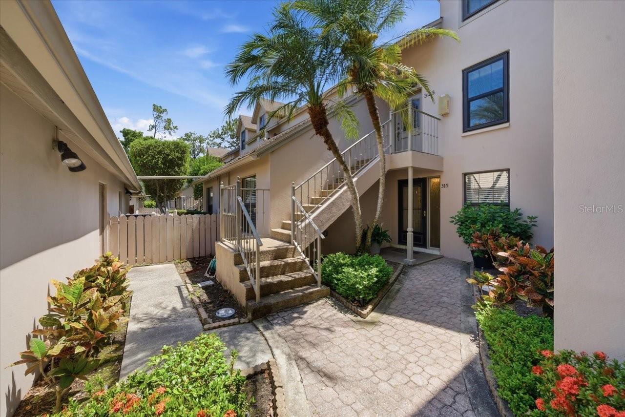 2824 COUNTRYSIDE BLVD #315, CLEARWATER, FL, 33761