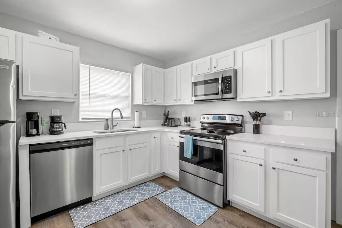 10017 86TH ST, SEMINOLE, FL, 33777