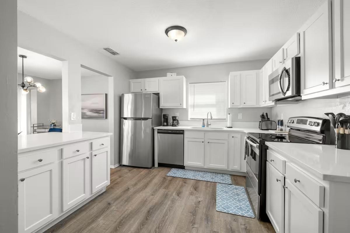 10017 86TH ST, SEMINOLE, FL, 33777