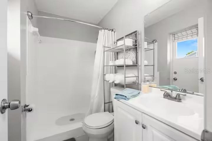 10017 86TH ST, SEMINOLE, FL, 33777