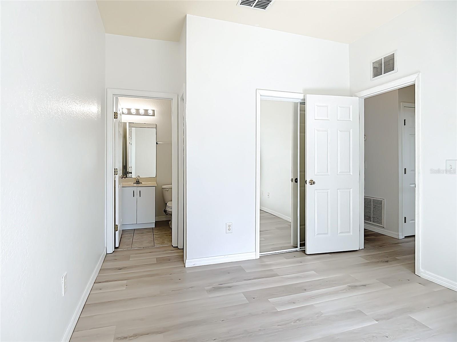 20202 INDIAN CREEK DR #20202, POINCIANA, FL, 34759