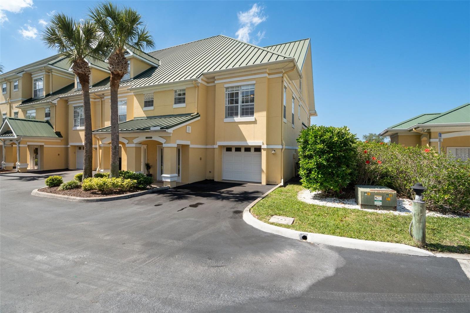 6420 SUNSET BAY CIR, APOLLO BEACH, FL, 33572