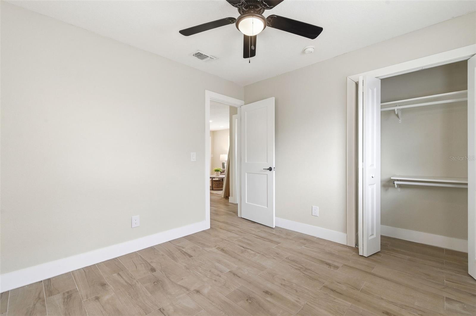 4146 DES MOINES ST NE, ST PETERSBURG, FL, 33703