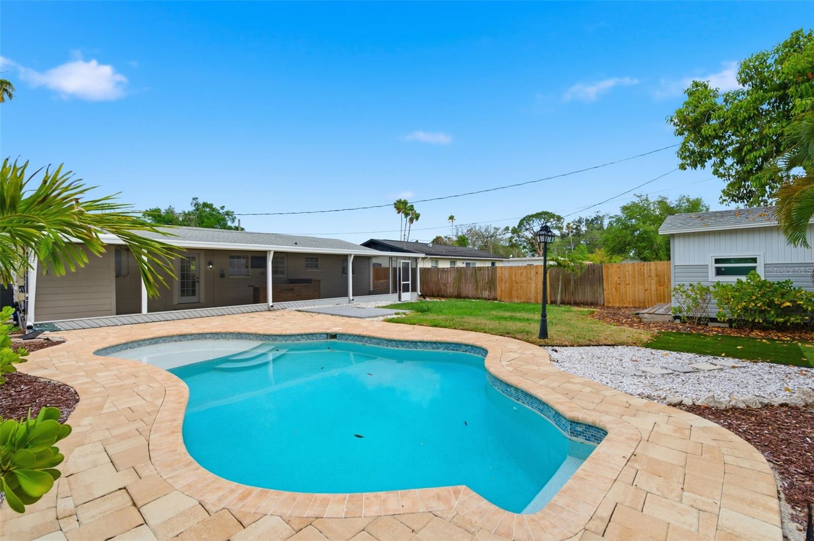 4146 DES MOINES ST NE, ST PETERSBURG, FL, 33703