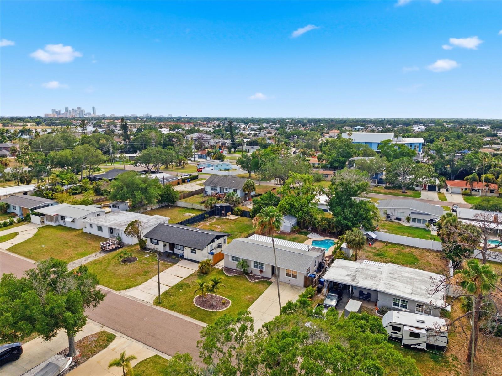4146 DES MOINES ST NE, ST PETERSBURG, FL, 33703