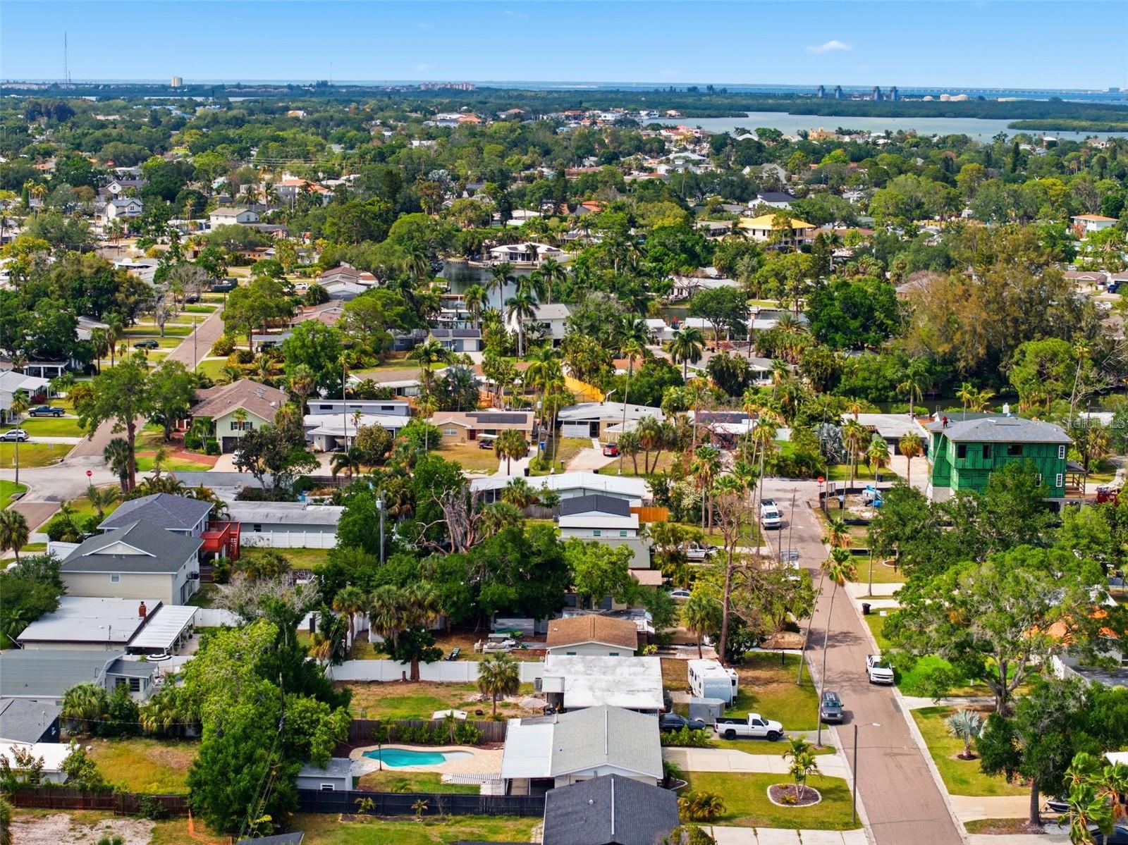 4146 DES MOINES ST NE, ST PETERSBURG, FL, 33703