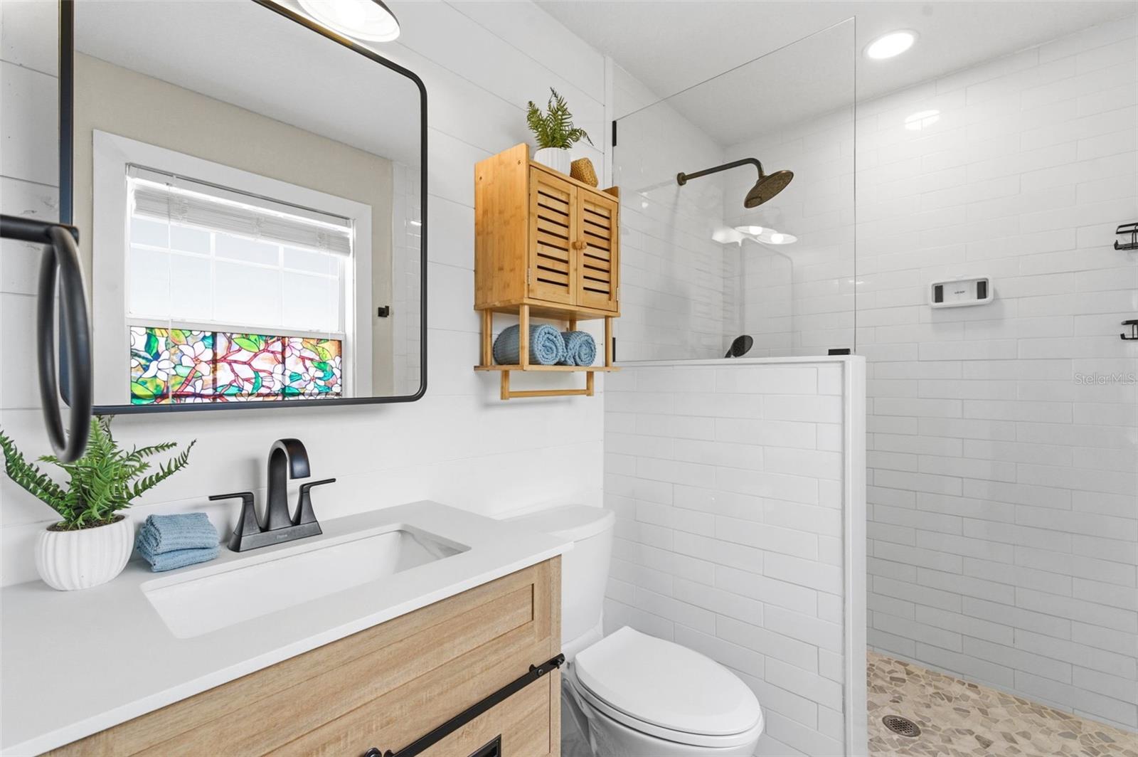 4146 DES MOINES ST NE, ST PETERSBURG, FL, 33703