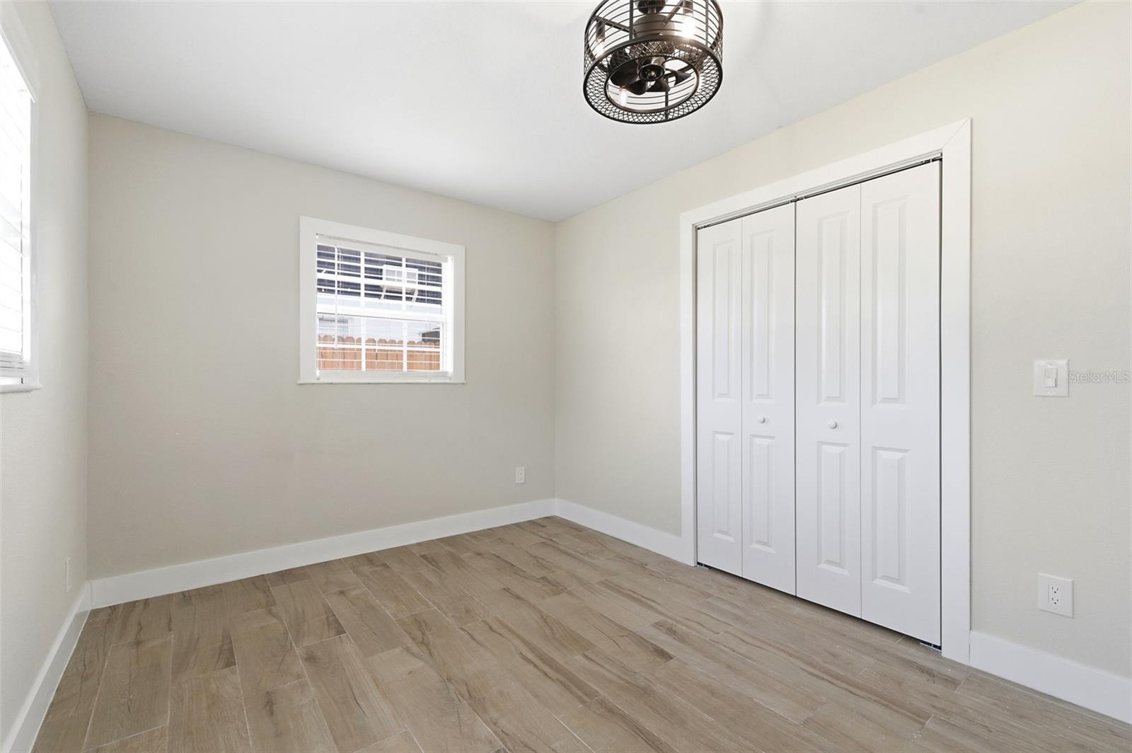 4146 DES MOINES ST NE, ST PETERSBURG, FL, 33703