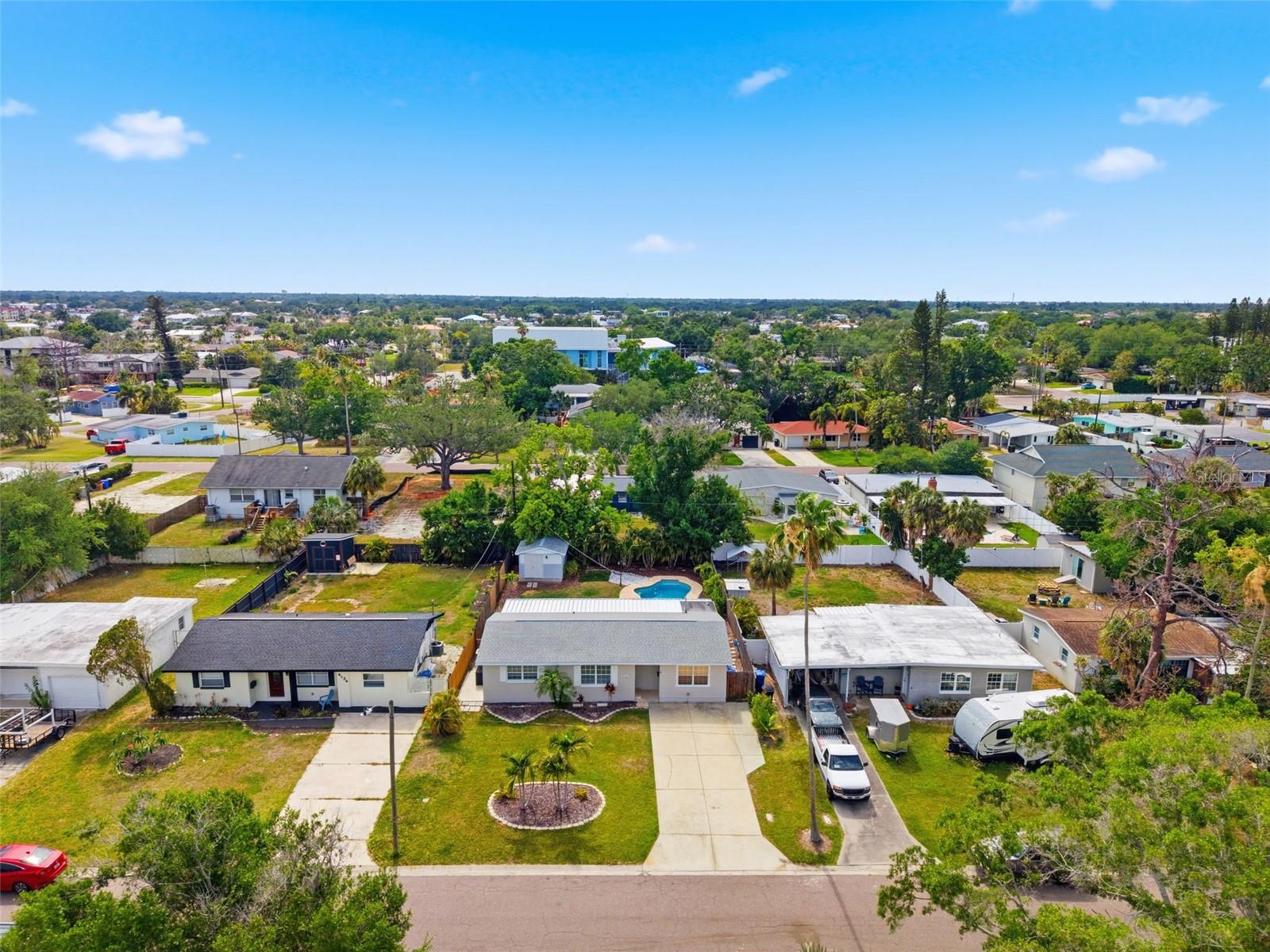 4146 DES MOINES ST NE, ST PETERSBURG, FL, 33703