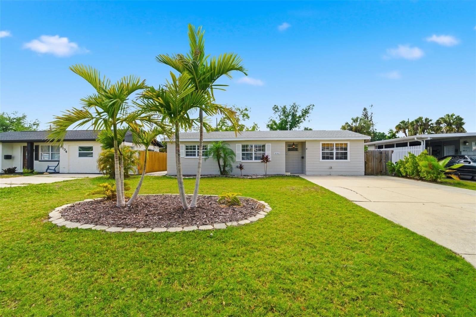 4146 DES MOINES ST NE, ST PETERSBURG, FL, 33703