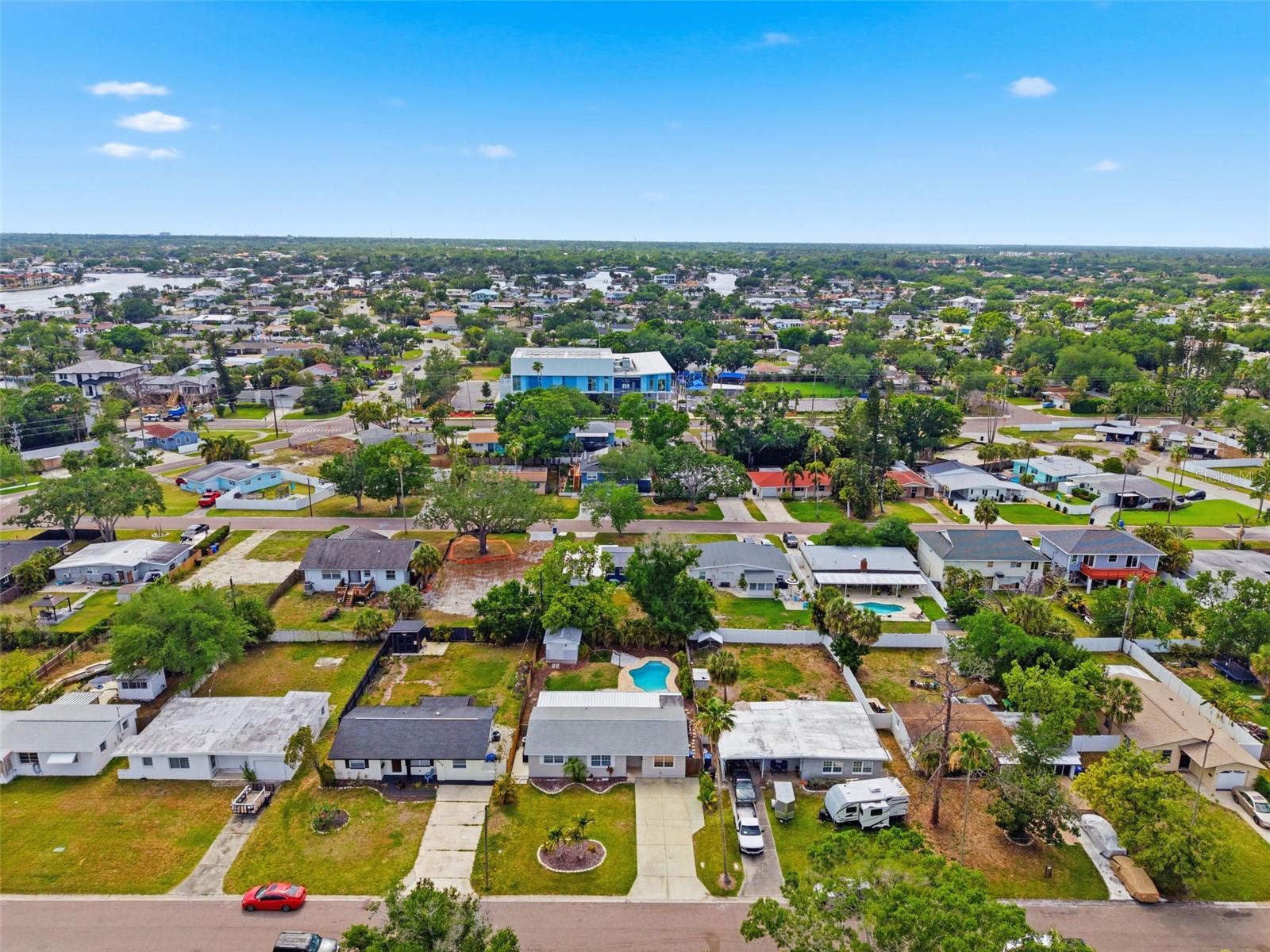 4146 DES MOINES ST NE, ST PETERSBURG, FL, 33703