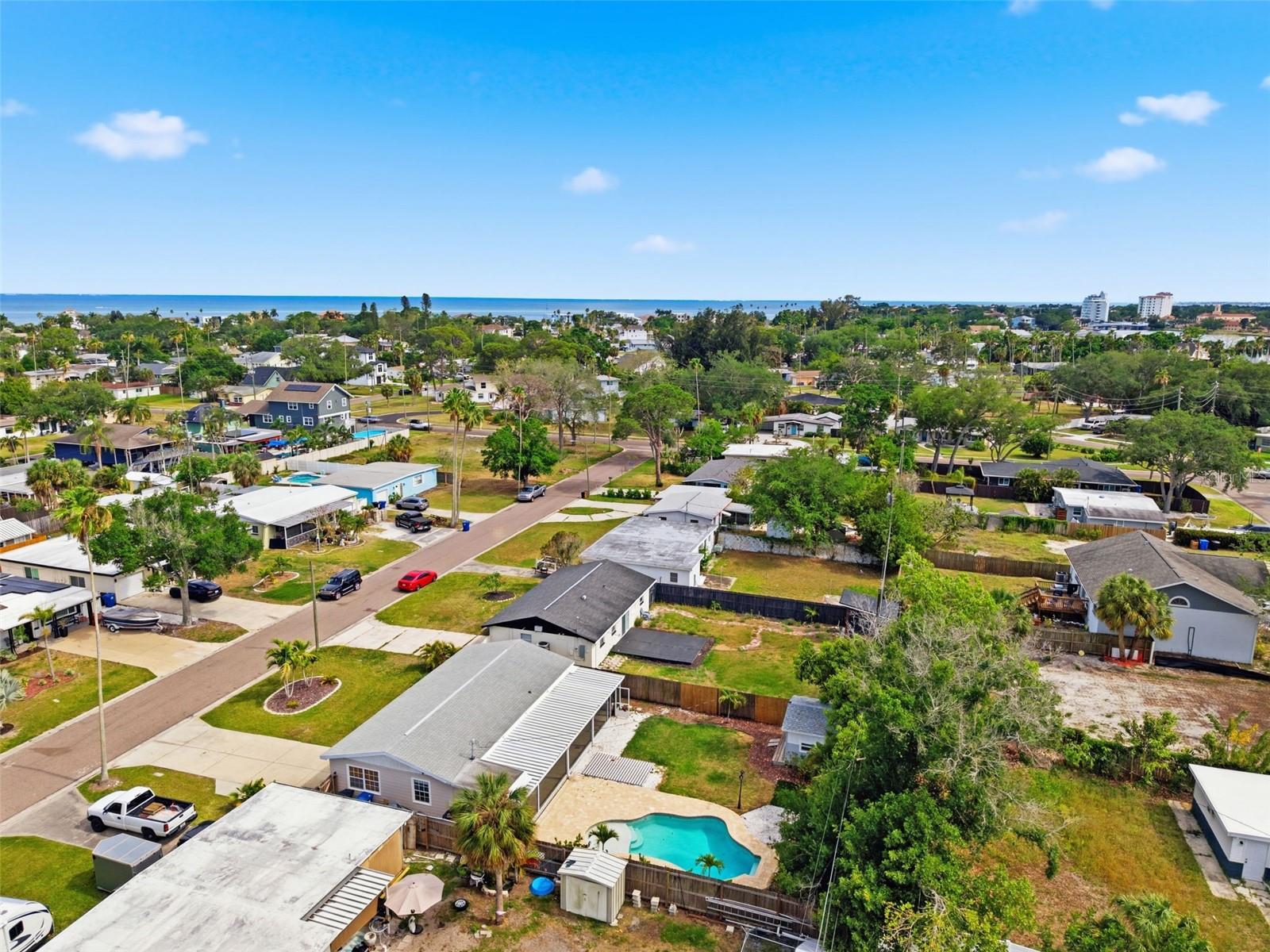 4146 DES MOINES ST NE, ST PETERSBURG, FL, 33703