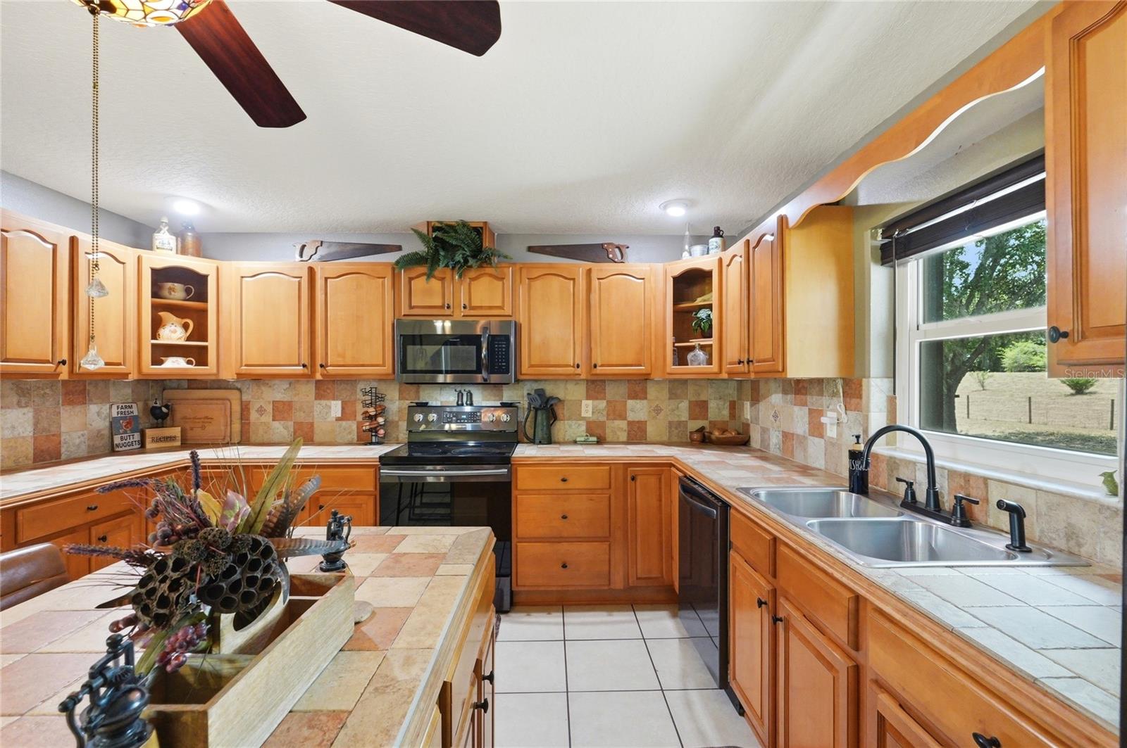 39000 SPARKMAN RD, DADE CITY, FL, 33525