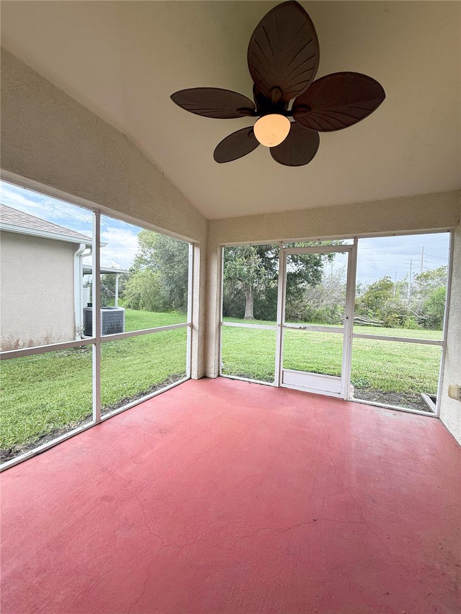 4017 LANGDRUM DR, WESLEY CHAPEL, FL, 33543