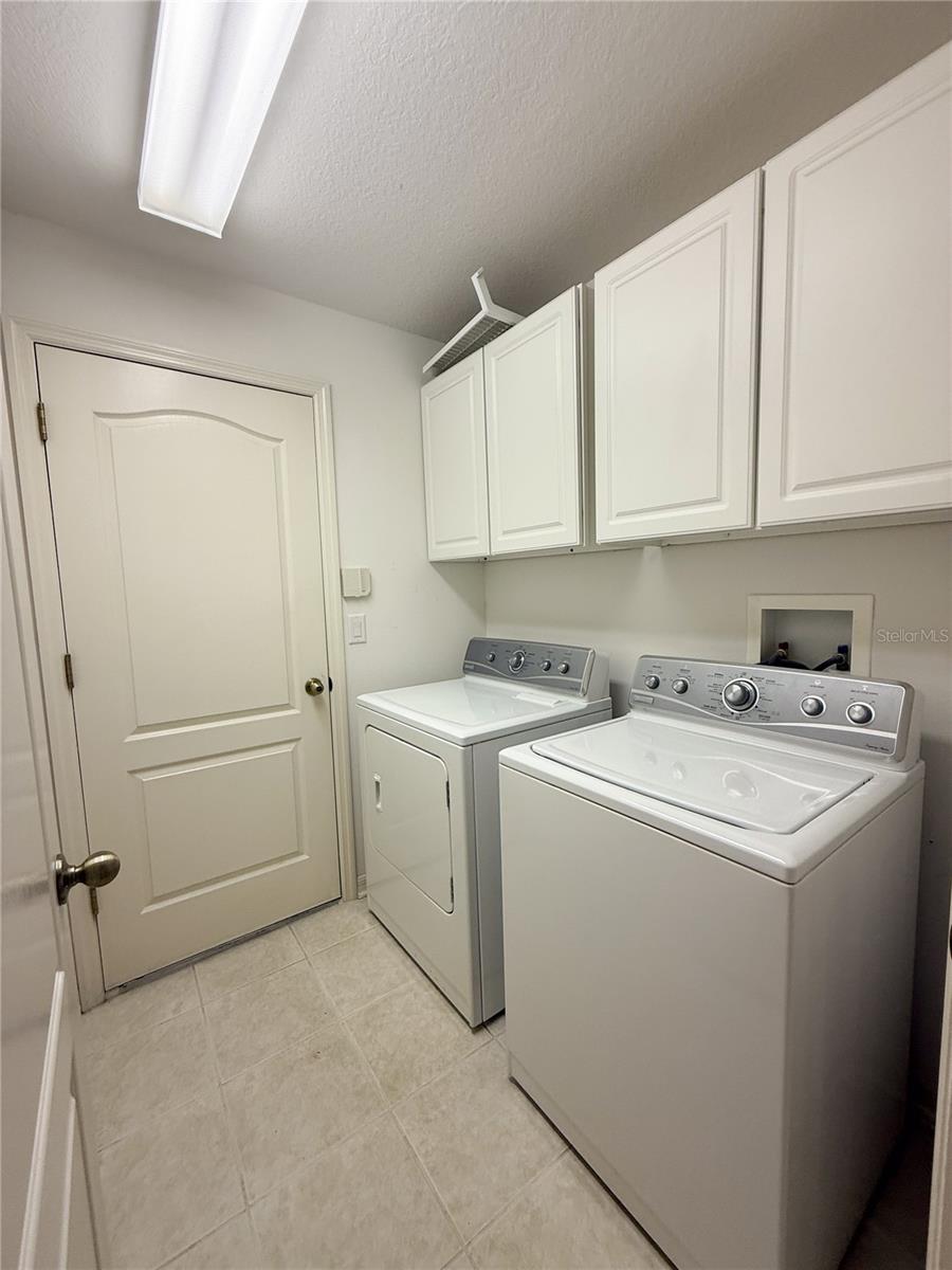 4017 LANGDRUM DR, WESLEY CHAPEL, FL, 33543