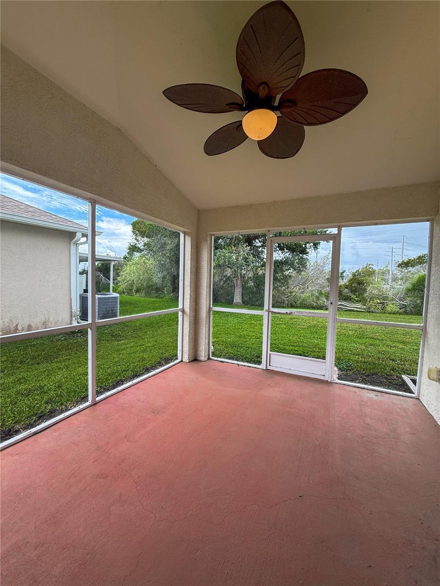 4017 LANGDRUM DR, WESLEY CHAPEL, FL, 33543