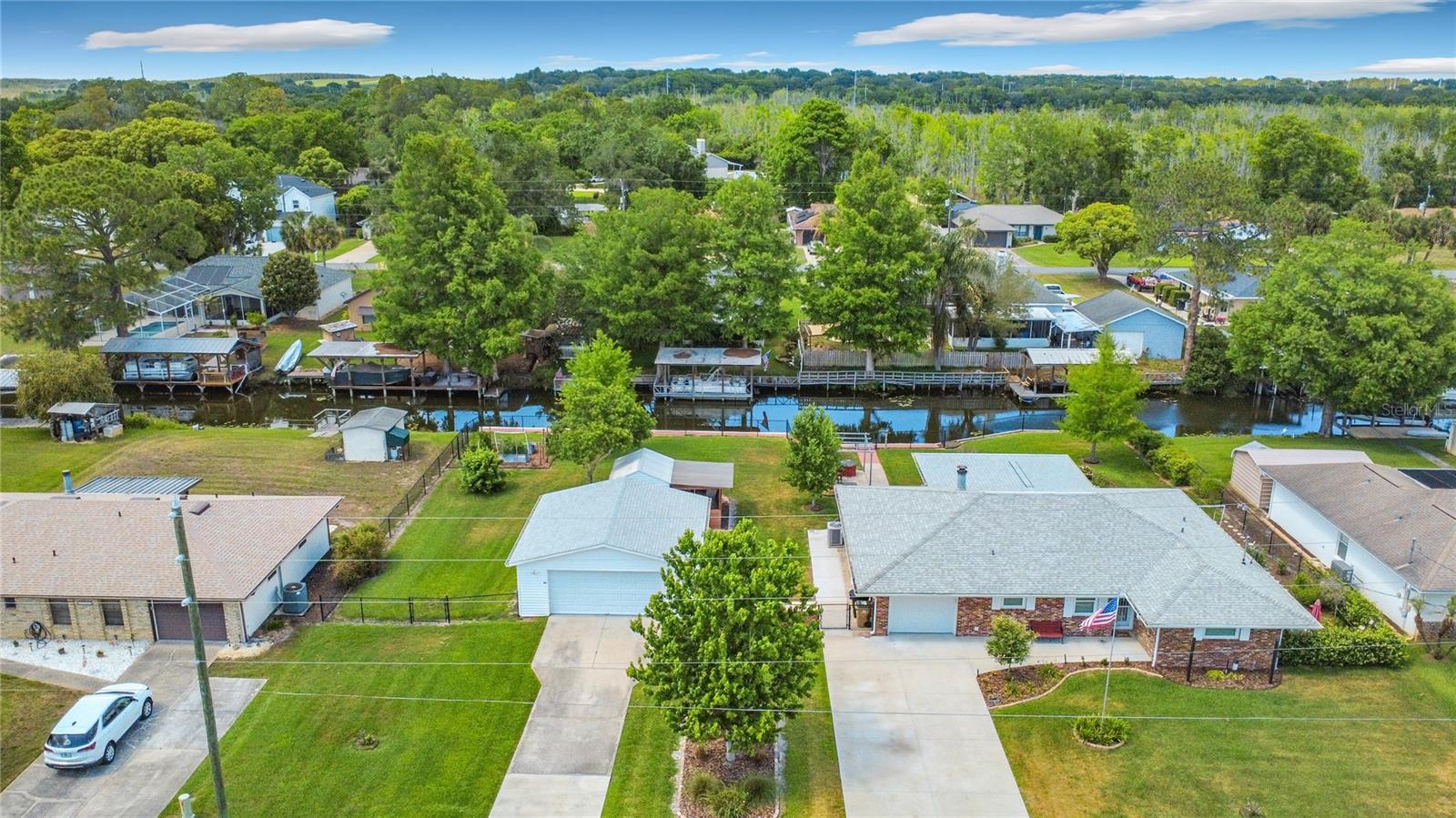 12547 PINE ISLAND DR, LEESBURG, FL, 34788