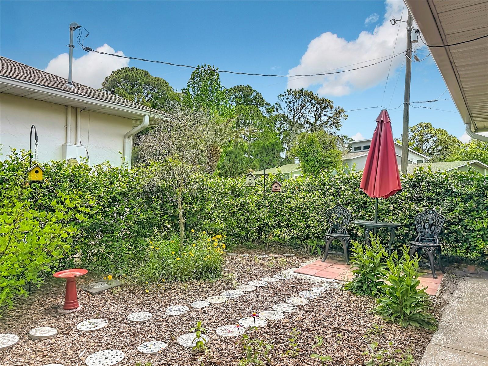 12547 PINE ISLAND DR, LEESBURG, FL, 34788