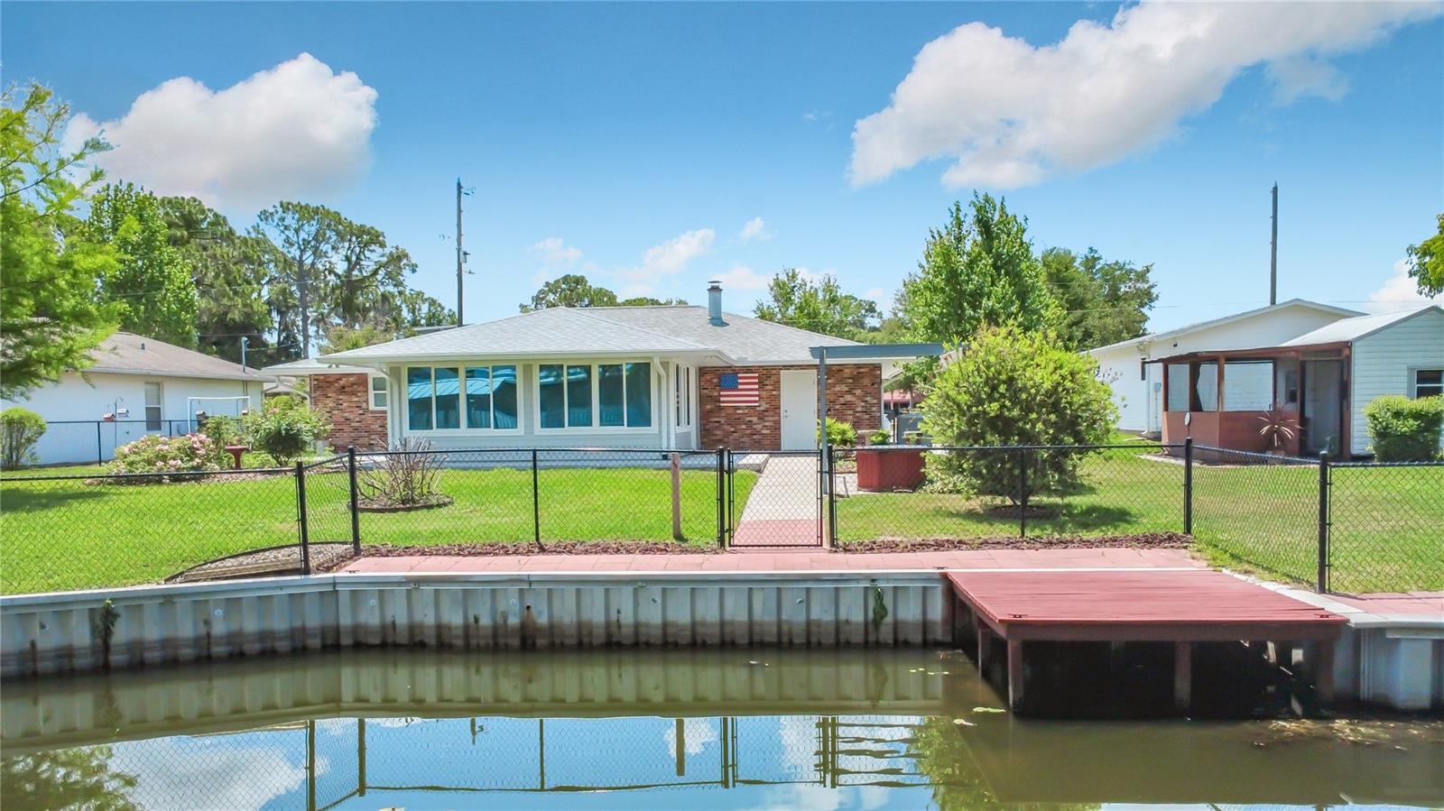 12547 PINE ISLAND DR, LEESBURG, FL, 34788