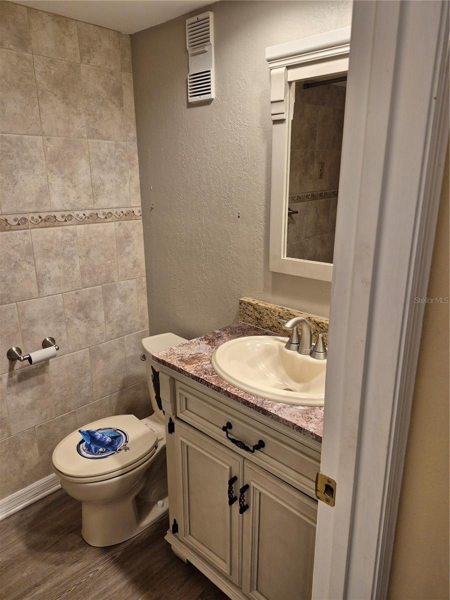 4939 FLORAMAR TER #203, NEW PORT RICHEY, FL, 34652