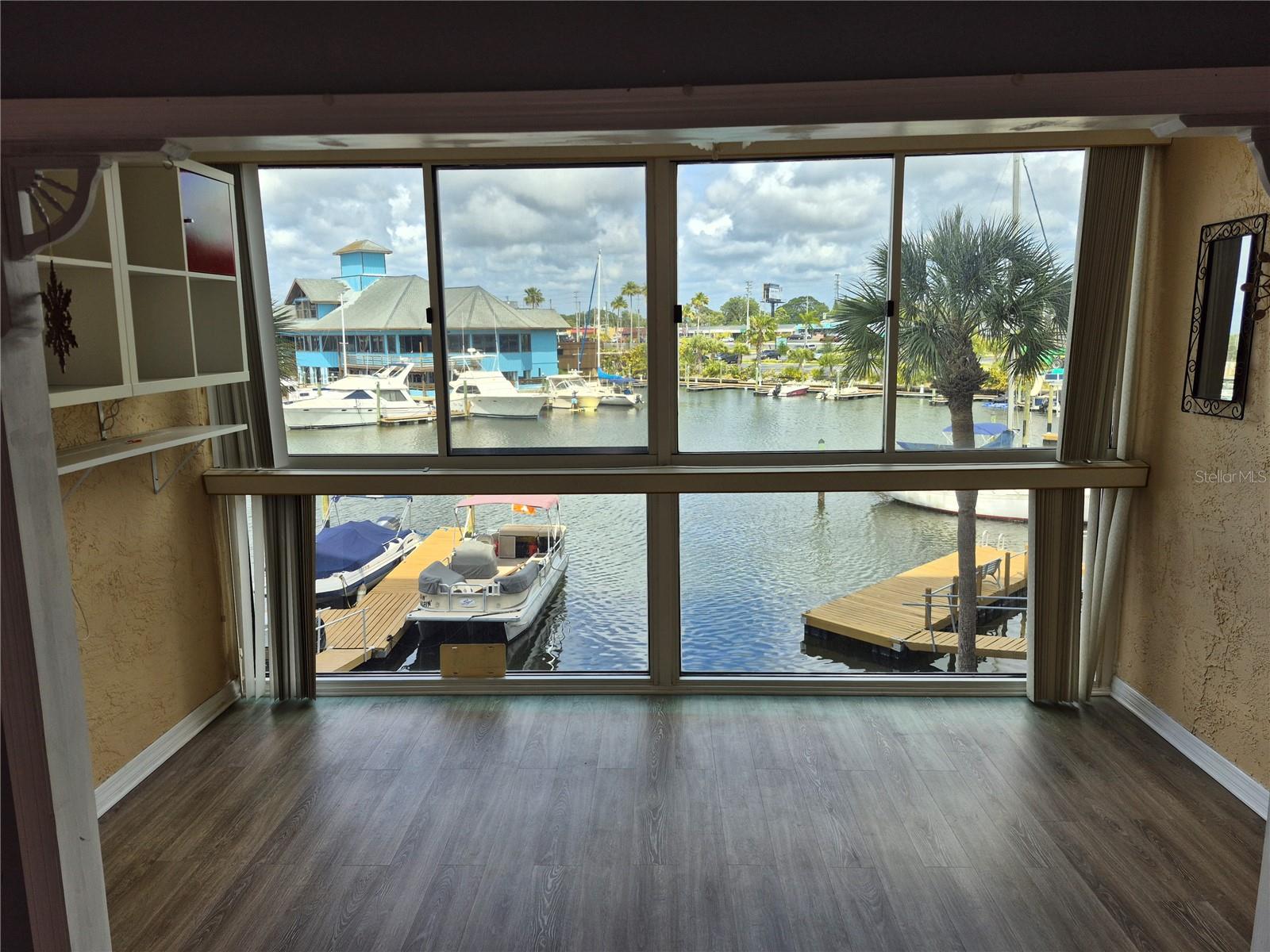 4939 FLORAMAR TER #203, NEW PORT RICHEY, FL, 34652