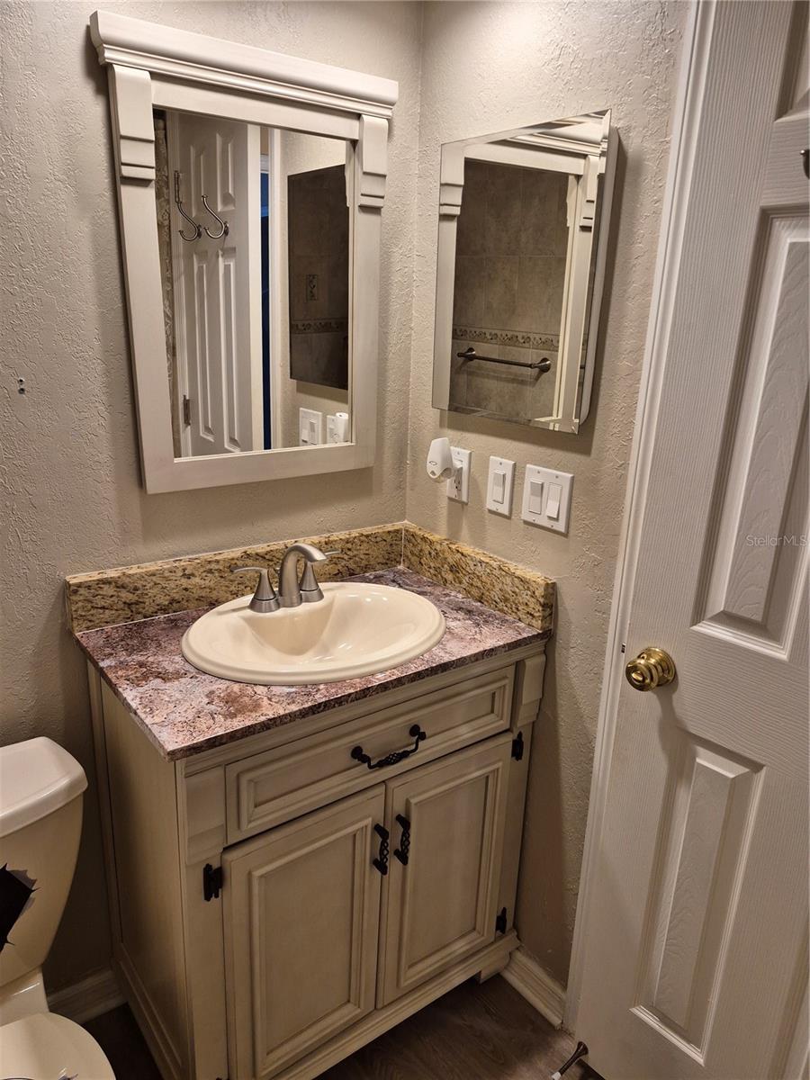 4939 FLORAMAR TER #203, NEW PORT RICHEY, FL, 34652