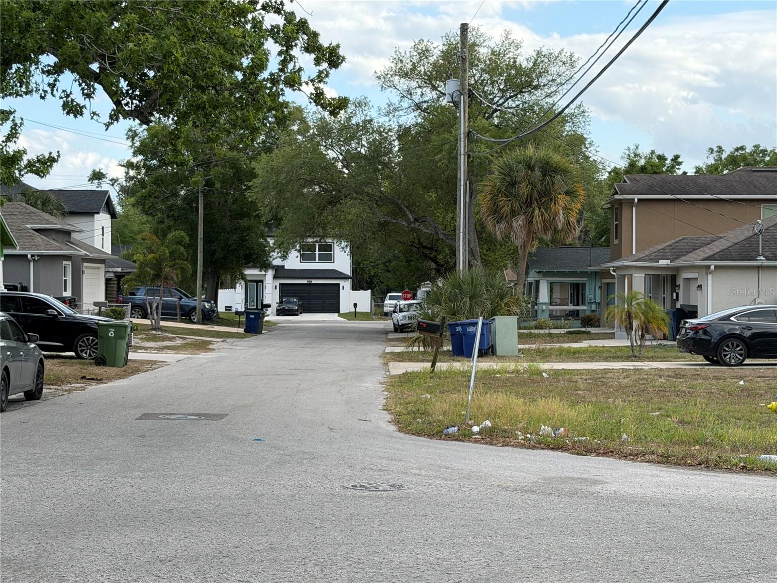 ROBSON BROS SUB, TAMPA, FL, 33605