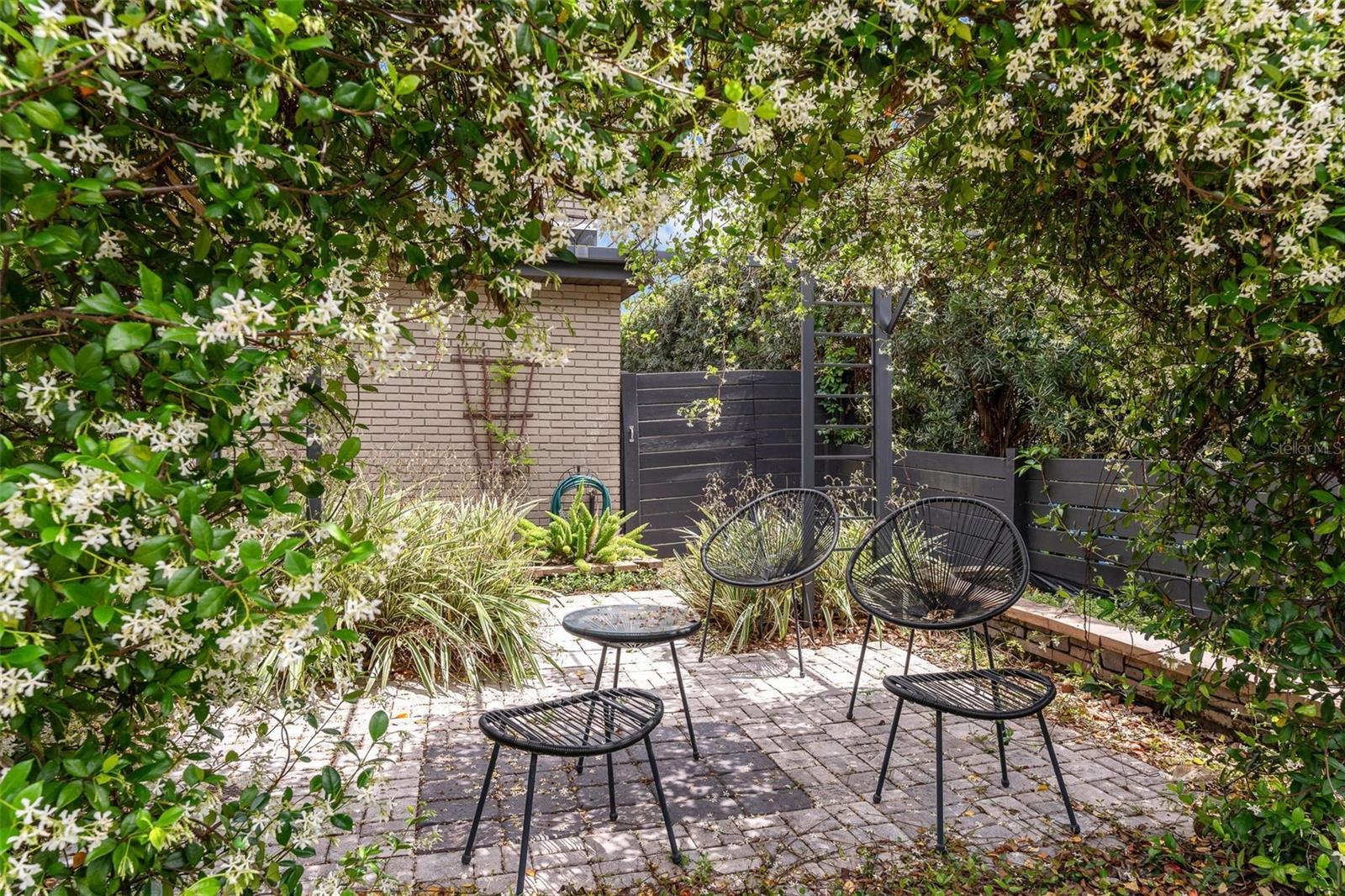 1929 ESSEX PL, ORLANDO, FL, 32806