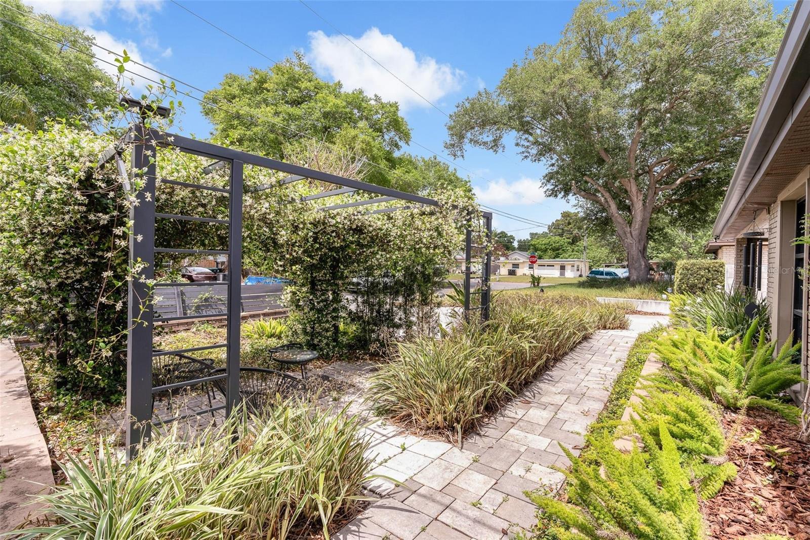 1929 ESSEX PL, ORLANDO, FL, 32806