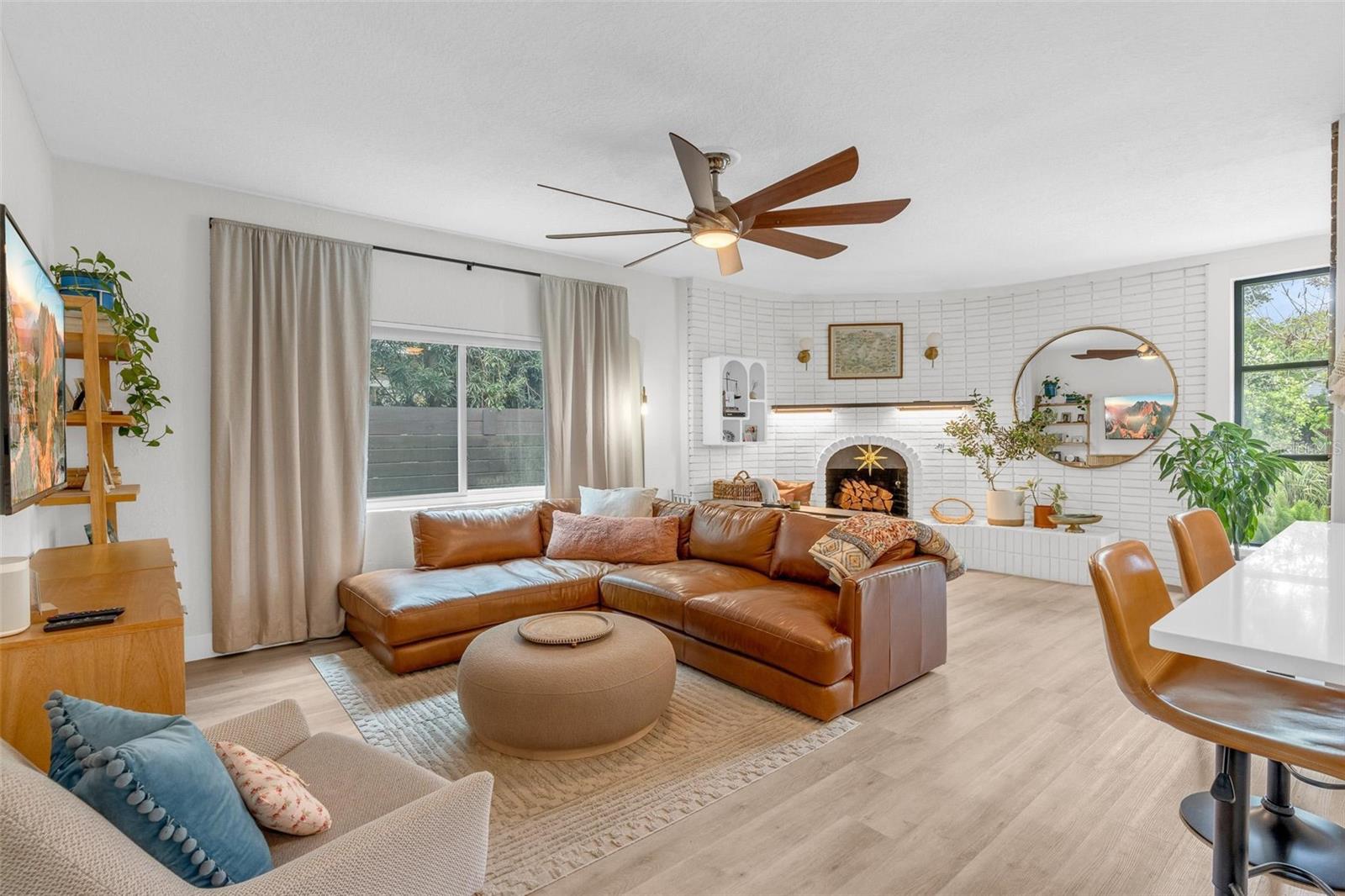 1929 ESSEX PL, ORLANDO, FL, 32806
