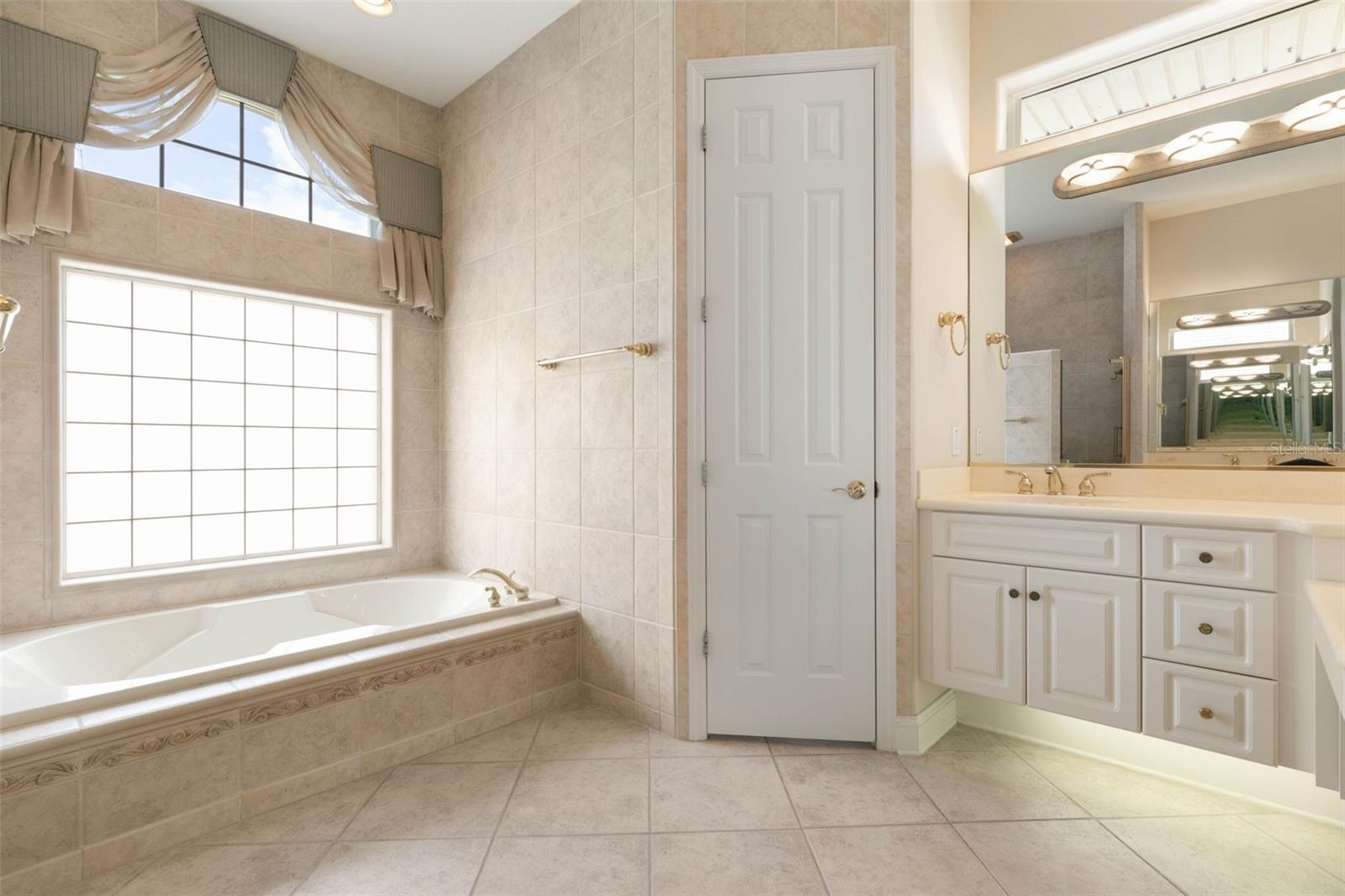 1023 HAMPSTEAD LN, ORMOND BEACH, FL, 32174