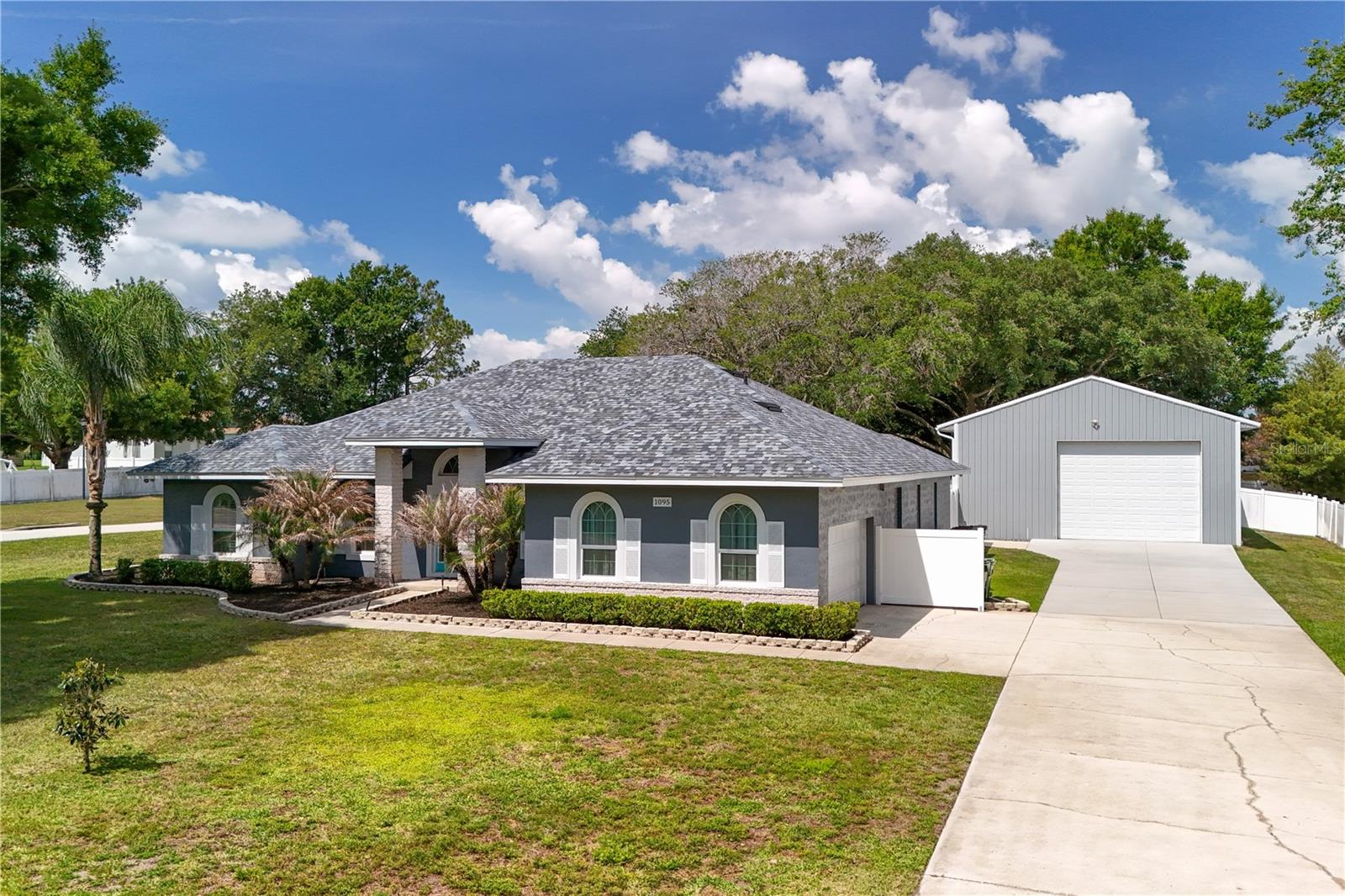 1095 W LAKE HAMILTON DR, WINTER HAVEN, FL, 33881