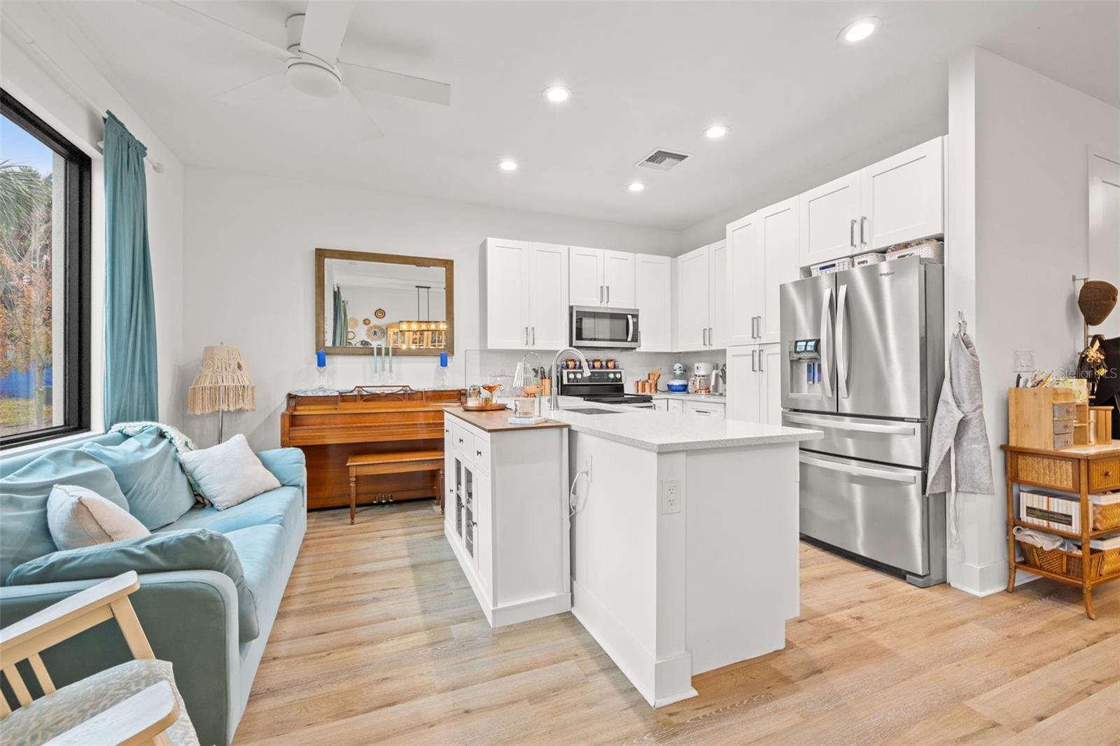 8709 PALM RANCHES PL, TAMPA, FL, 33614