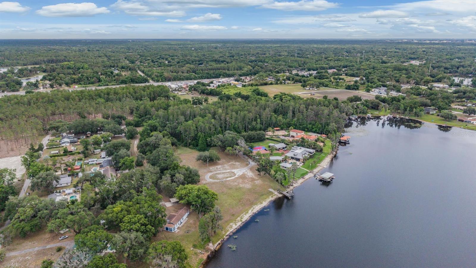 215 LAKE BRANT DR, LUTZ, FL, 33548