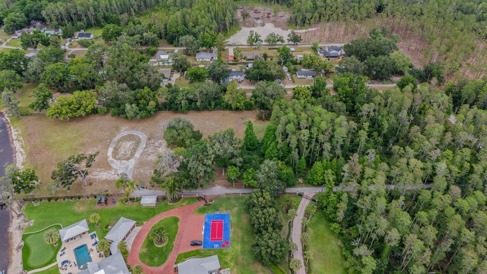 215 LAKE BRANT DR, LUTZ, FL, 33548