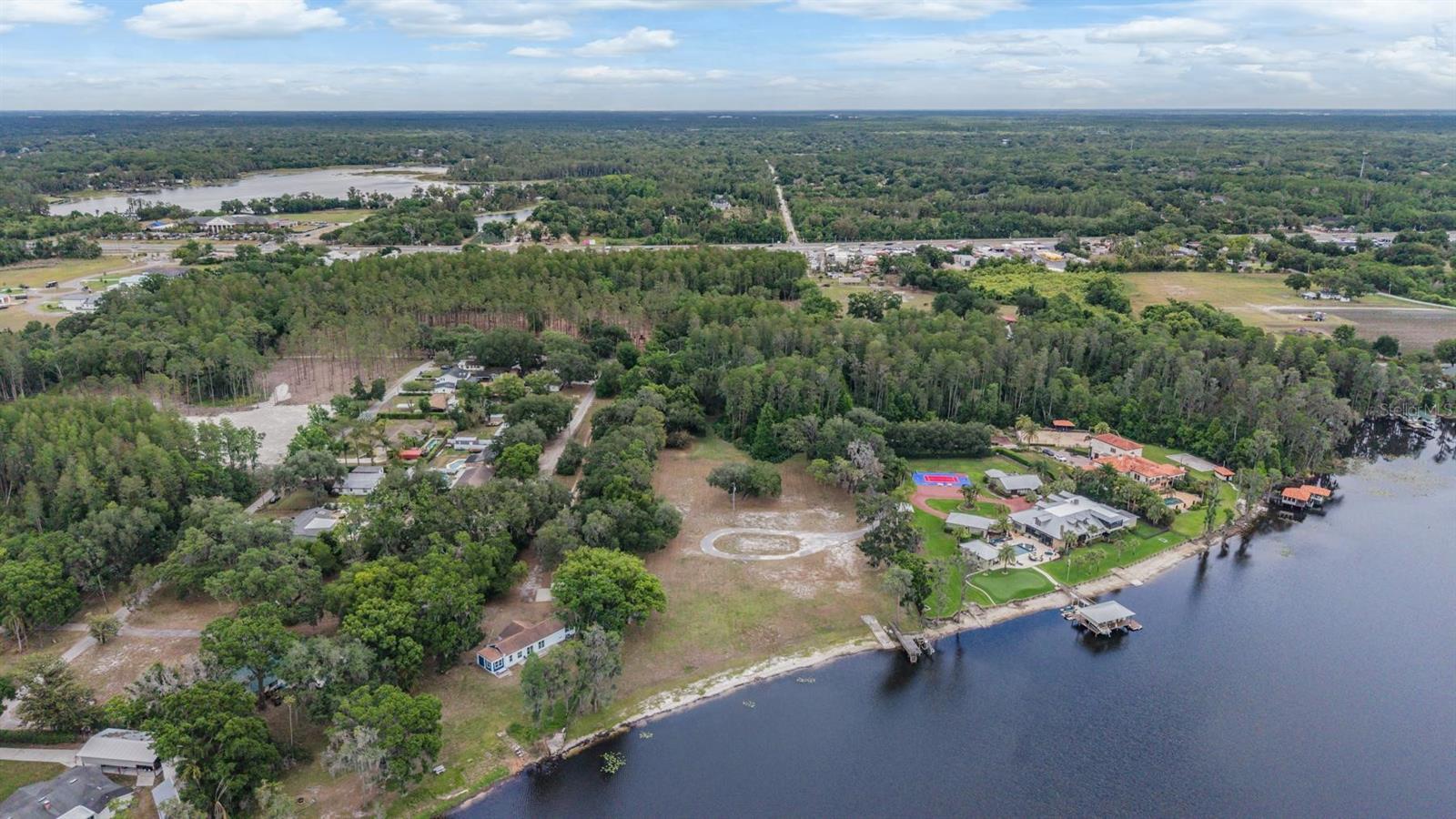 215 LAKE BRANT DR, LUTZ, FL, 33548