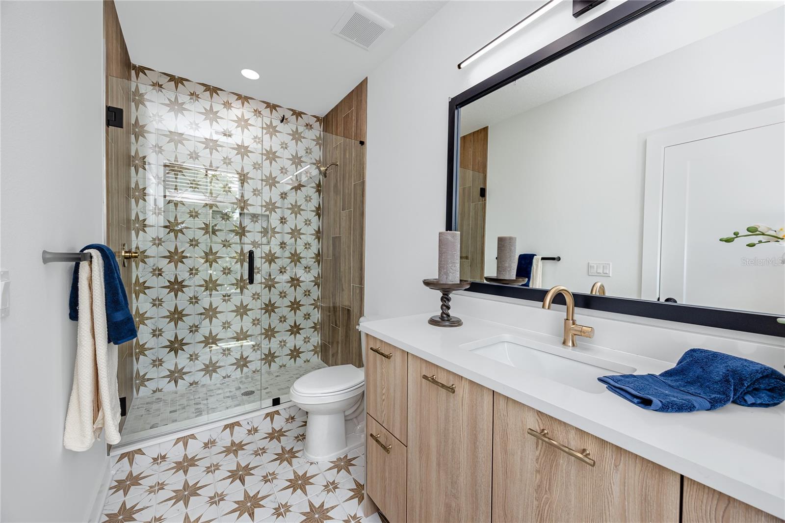 1308 E COLUMBUS DR #2, TAMPA, FL, 33605