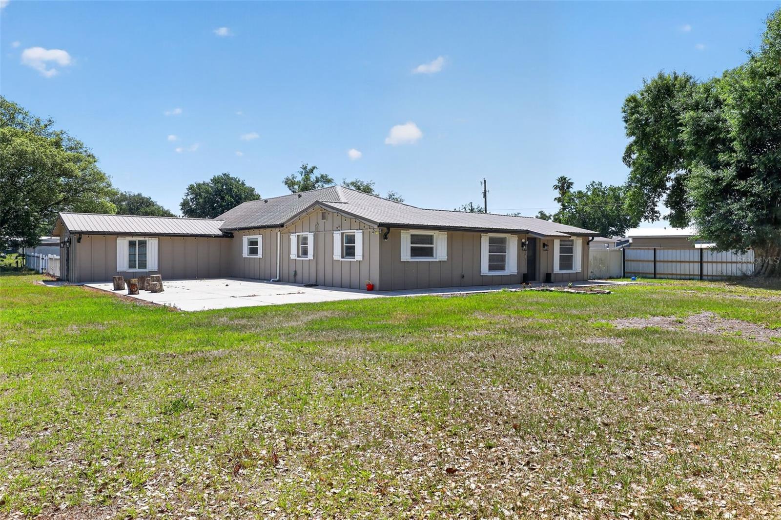 3240 APFEL RD, WESLEY CHAPEL, FL, 33543