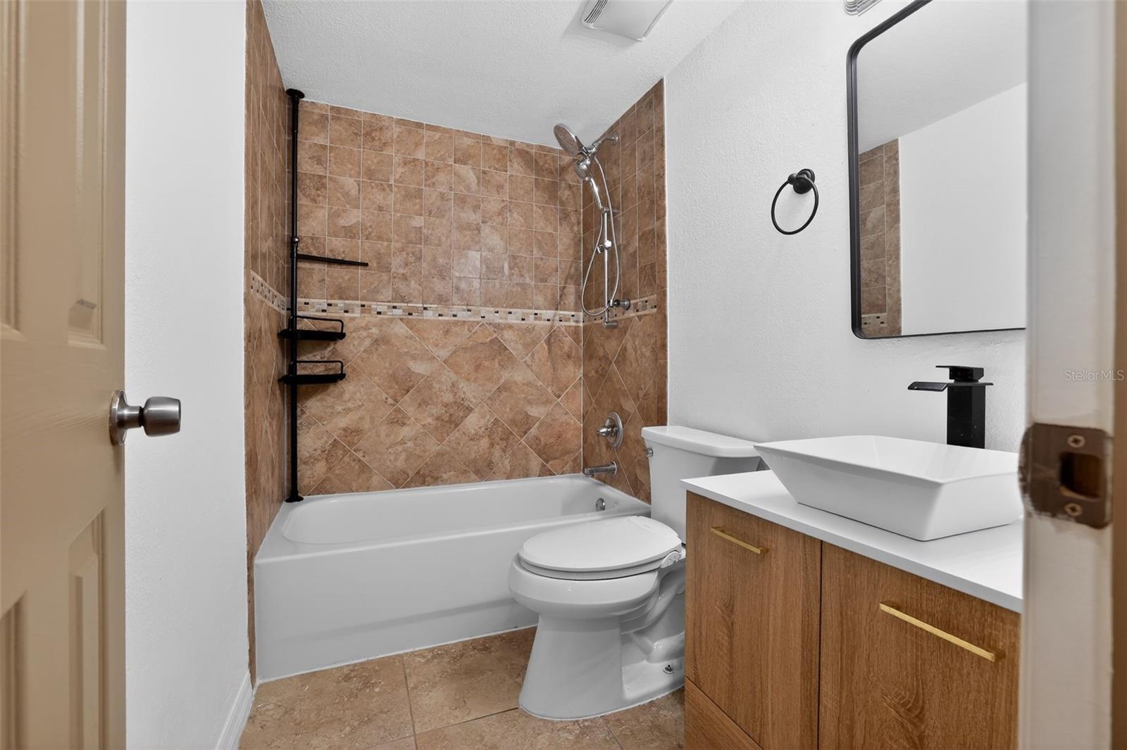 3240 APFEL RD, WESLEY CHAPEL, FL, 33543