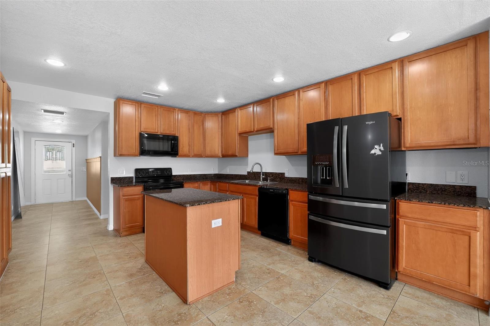 3240 APFEL RD, WESLEY CHAPEL, FL, 33543