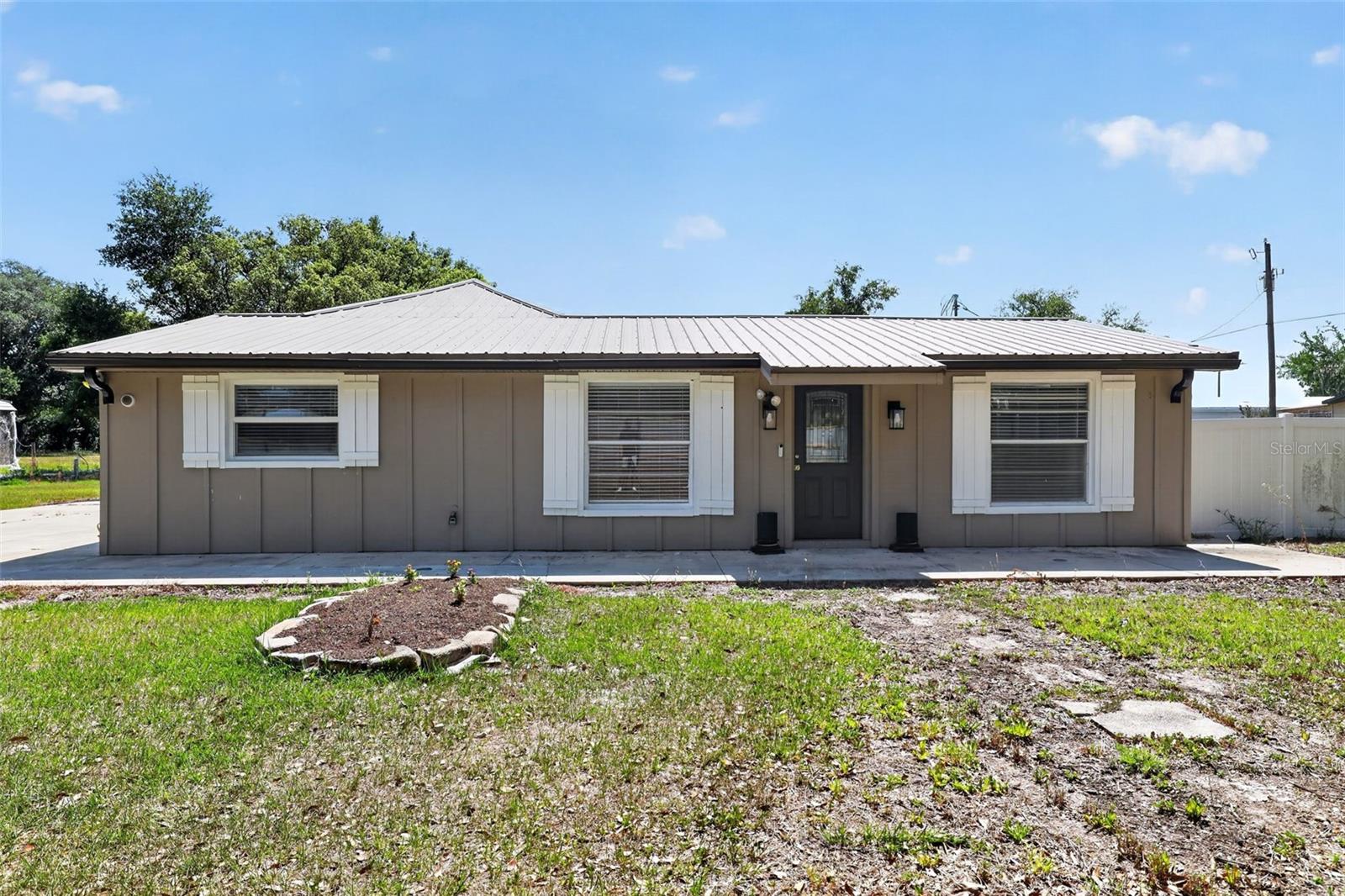 3240 APFEL RD, WESLEY CHAPEL, FL, 33543