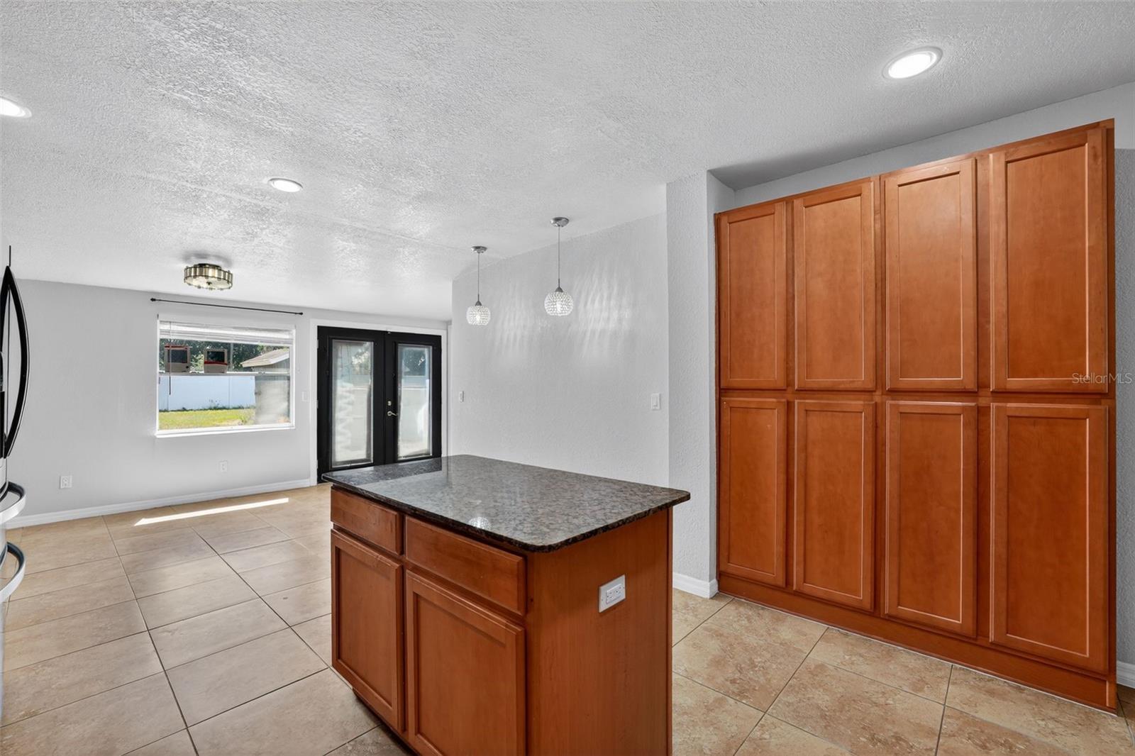 3240 APFEL RD, WESLEY CHAPEL, FL, 33543