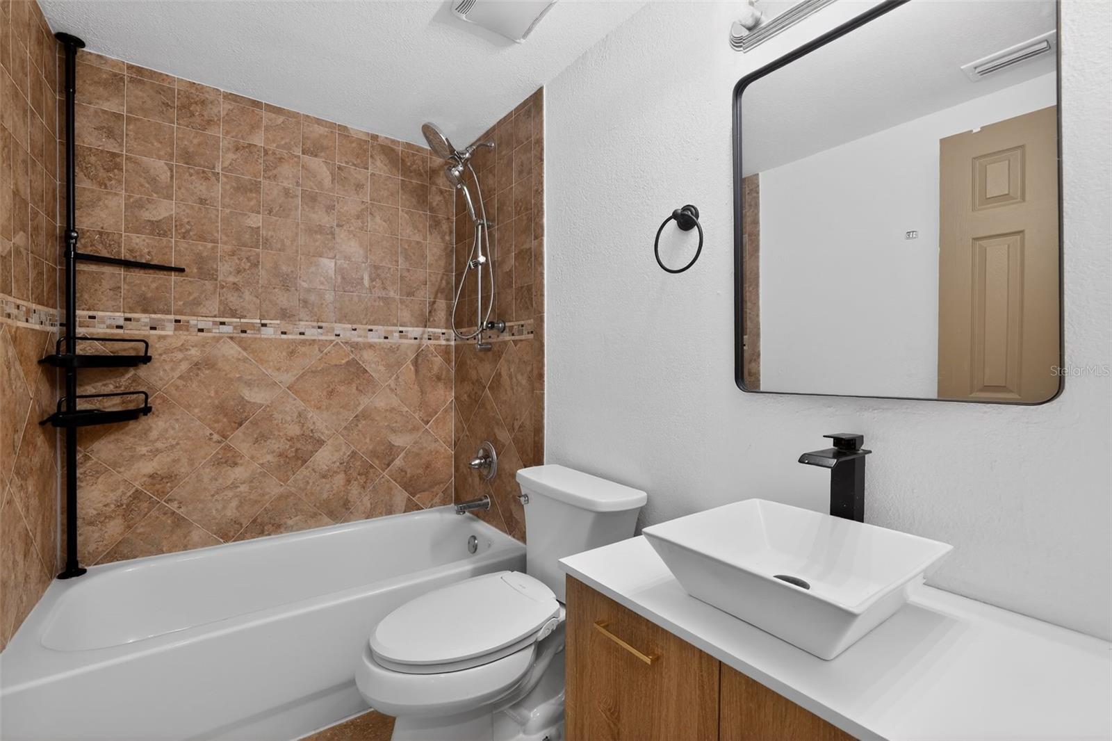 3240 APFEL RD, WESLEY CHAPEL, FL, 33543
