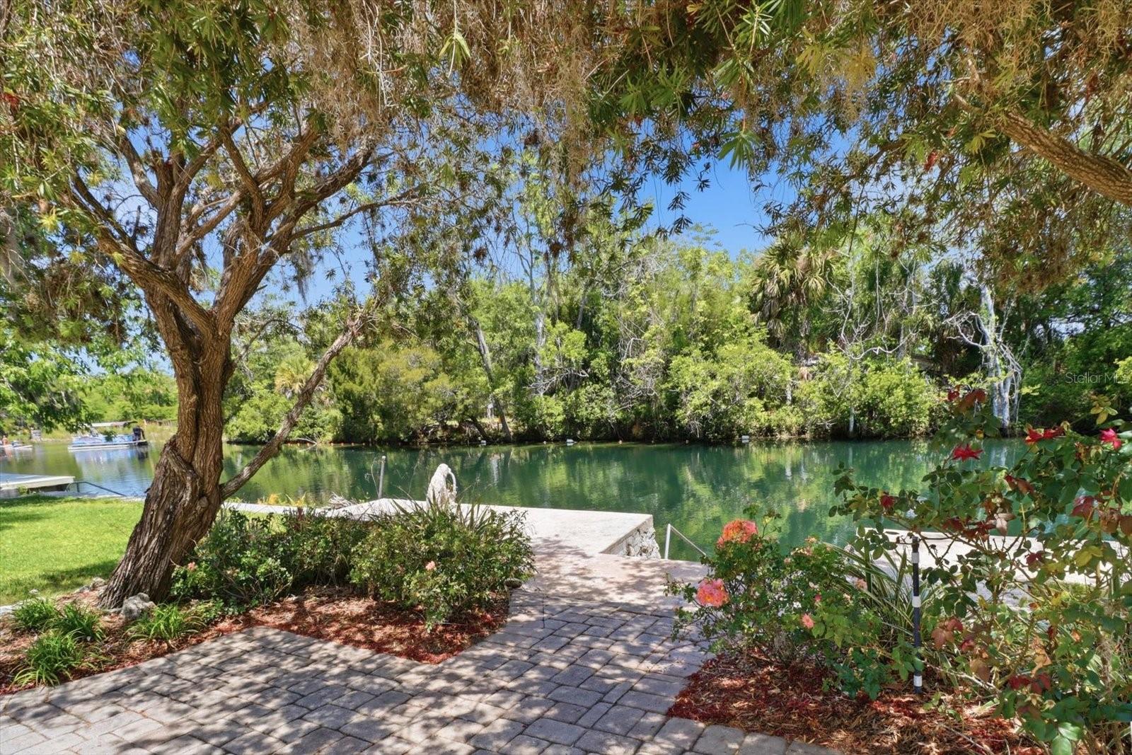 939 SE 3RD AVE, CRYSTAL RIVER, FL, 34429