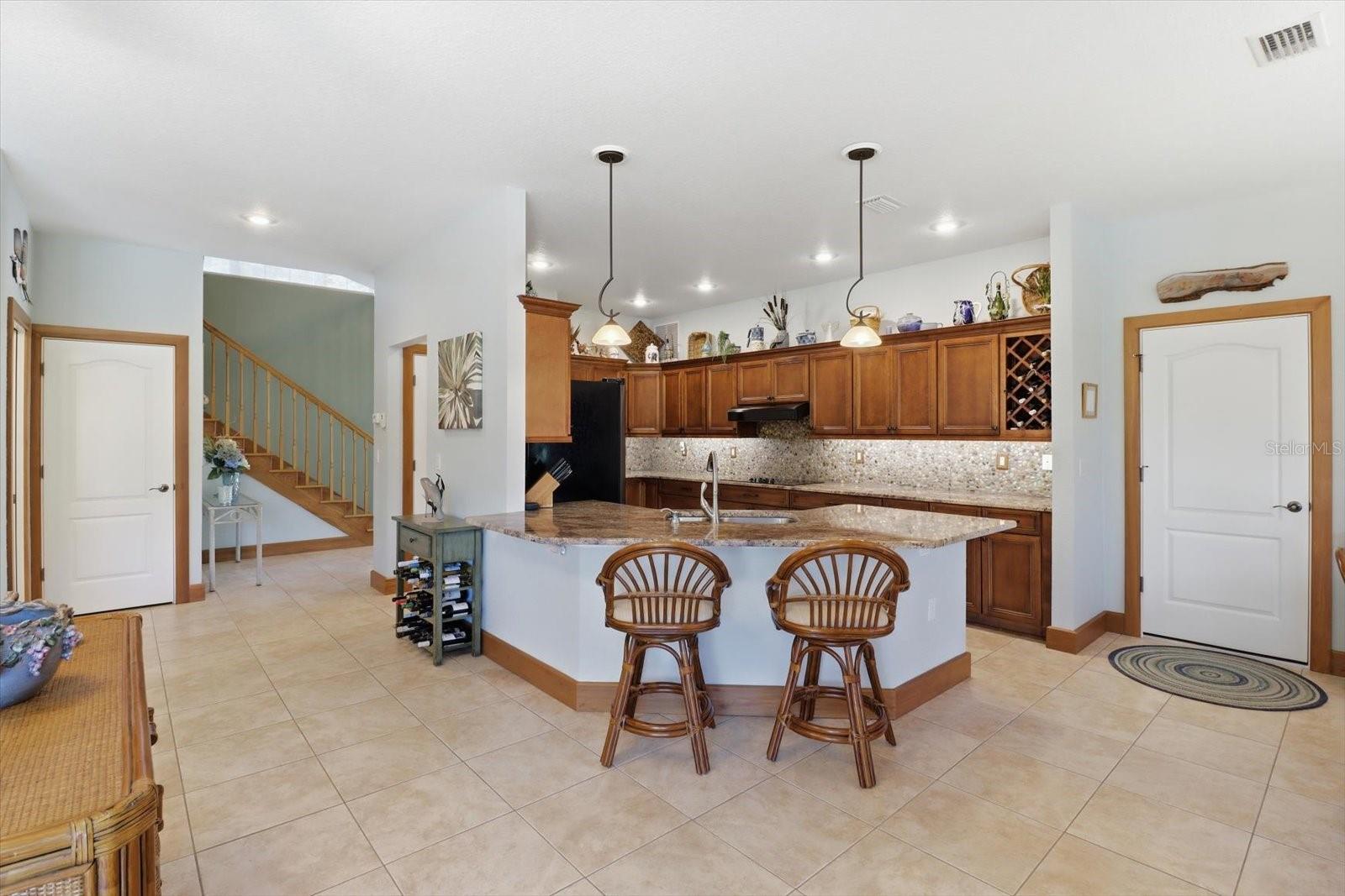 939 SE 3RD AVE, CRYSTAL RIVER, FL, 34429