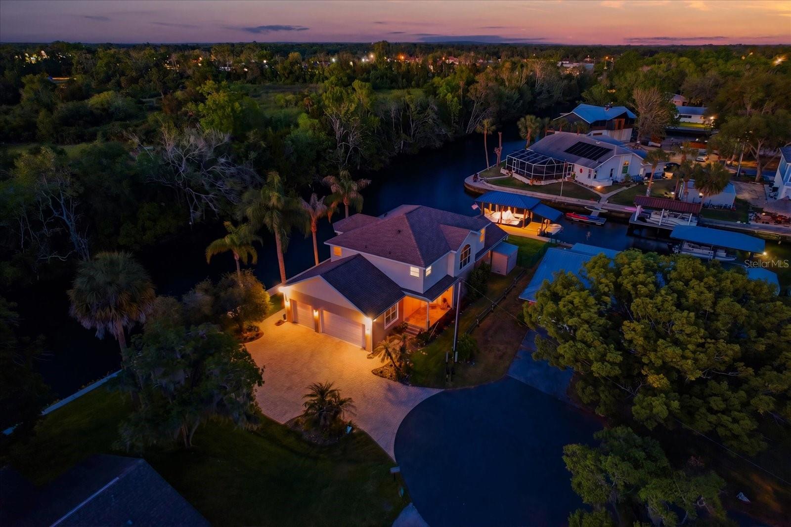 939 SE 3RD AVE, CRYSTAL RIVER, FL, 34429