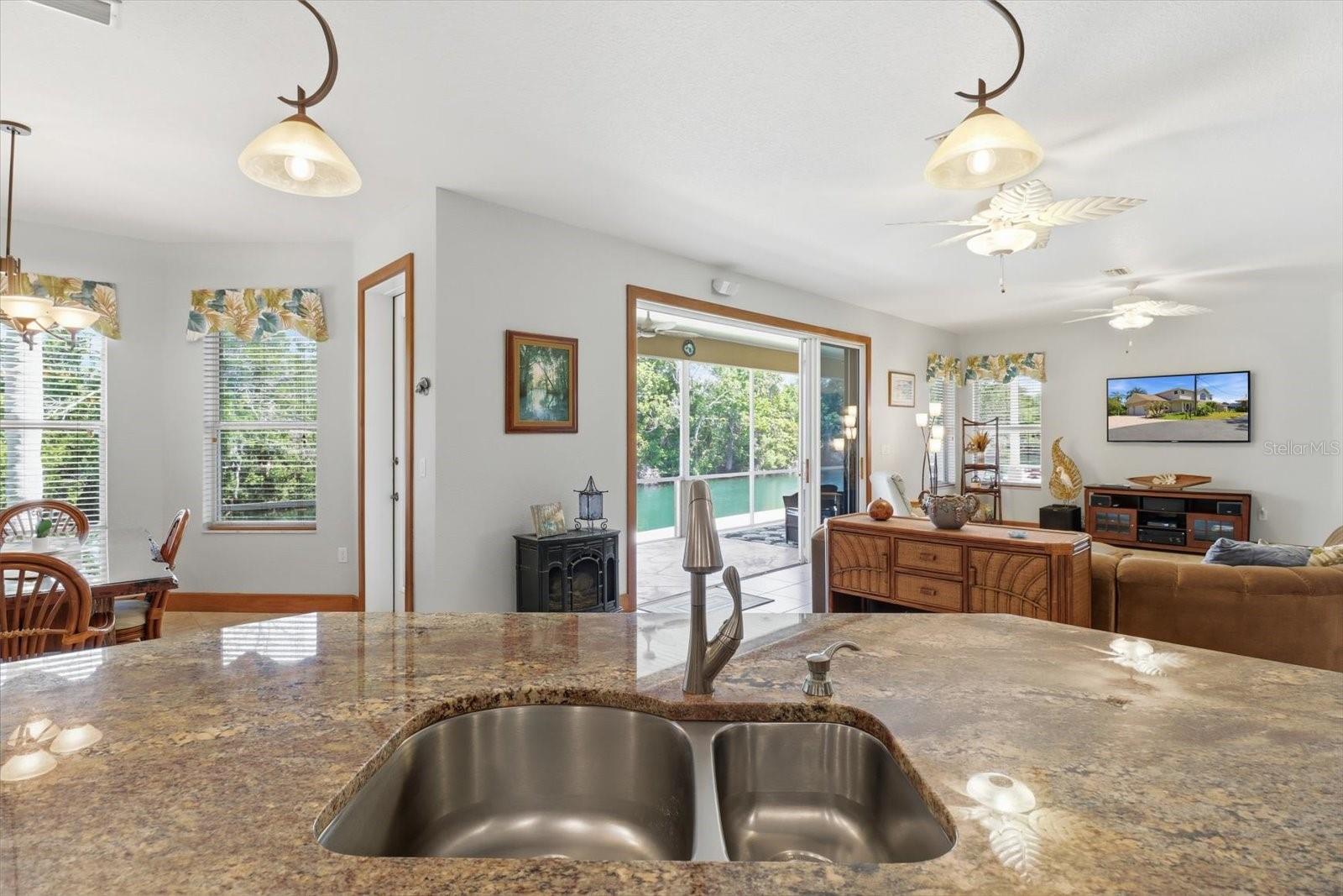 939 SE 3RD AVE, CRYSTAL RIVER, FL, 34429