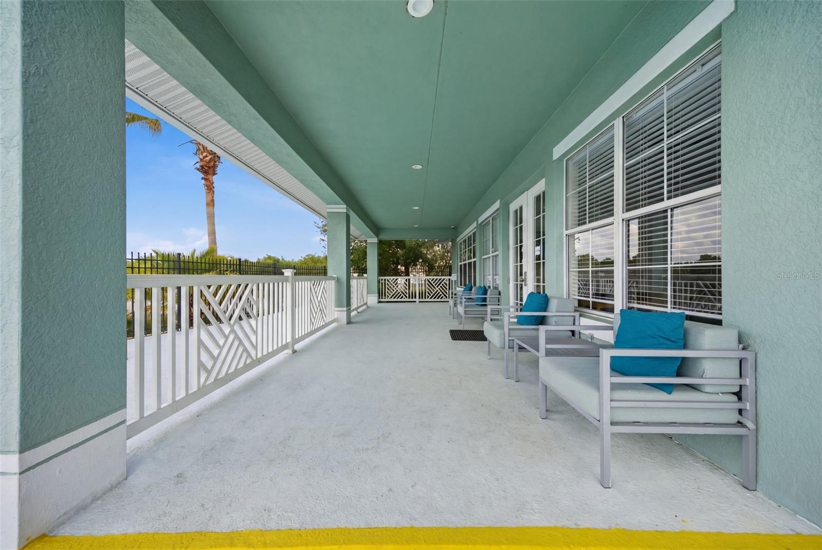 9769 CARLSDALE DR, RIVERVIEW, FL, 33578