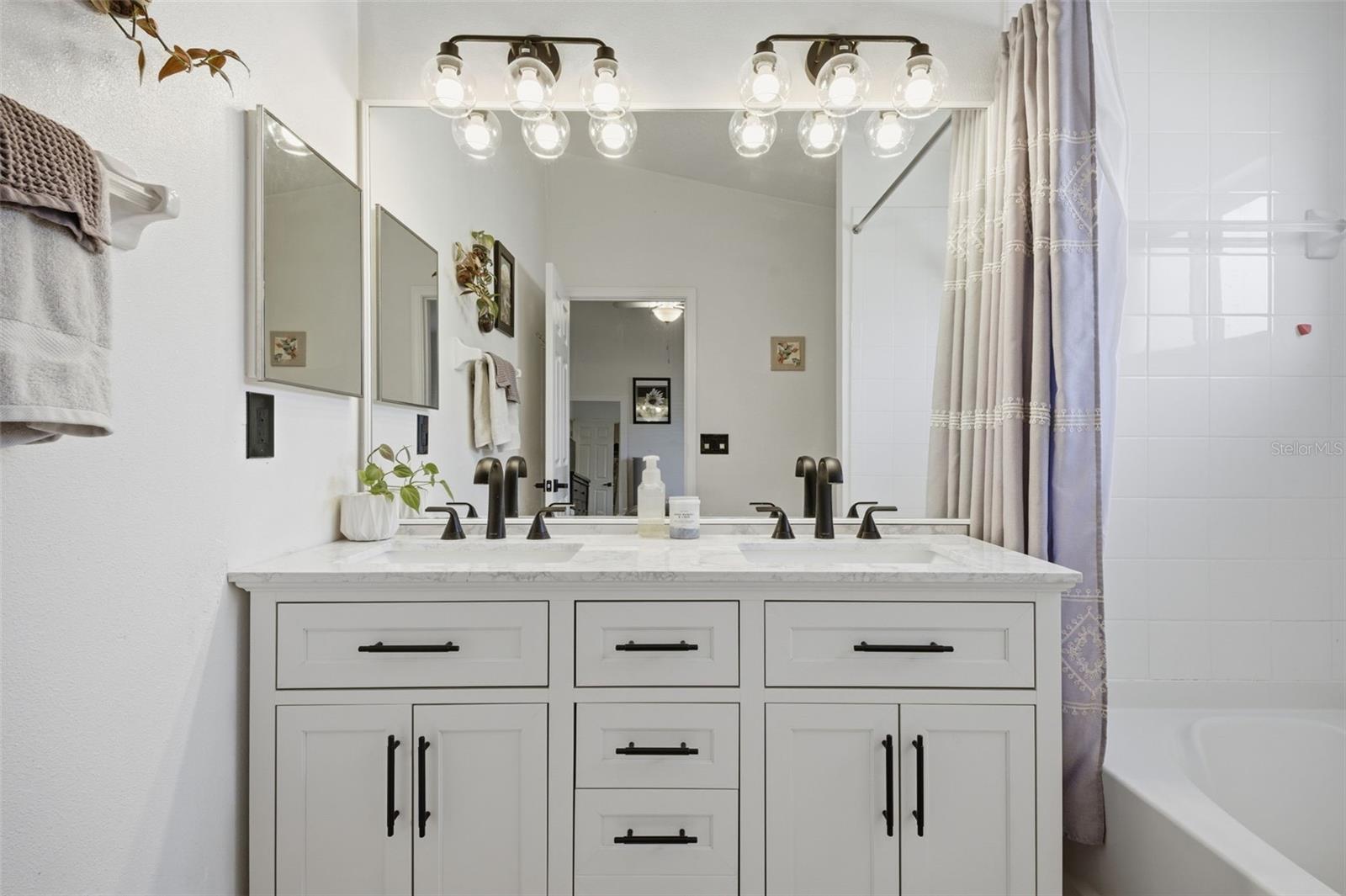 9769 CARLSDALE DR, RIVERVIEW, FL, 33578
